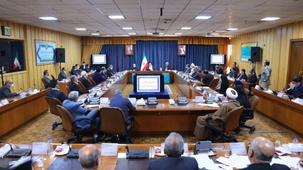 نظارت بدون تعارف بر عملکرد و صرف بودجه دستگاه ها مورد تأکید دولت است نظارت بدون تعارف بر عملکرد و صرف بودجه دستگاه ها مورد تأکید دولت است