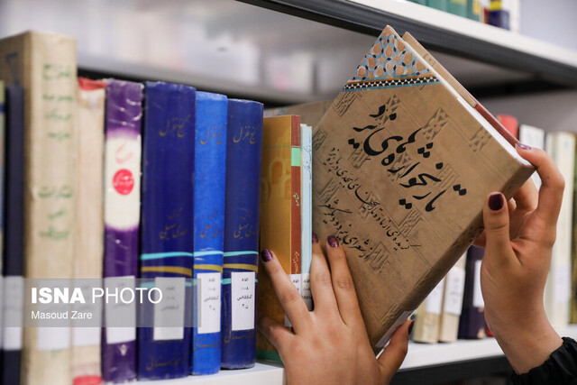ارائه ۴۰ خدمت متنوع و جالب در زیباترین کتابخانه ایران