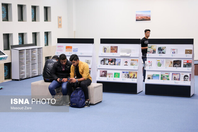 ارائه ۴۰ خدمت متنوع و جالب در زیباترین کتابخانه ایران