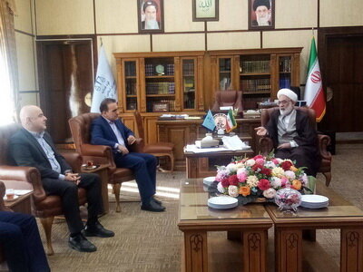 عکس دریافتی از سازمان نظام پزشکی. پیگیری وضعیت پزشکان بازداشتی در دیدار رییس سازمان نظام پزشکی با دادستان کل کشور