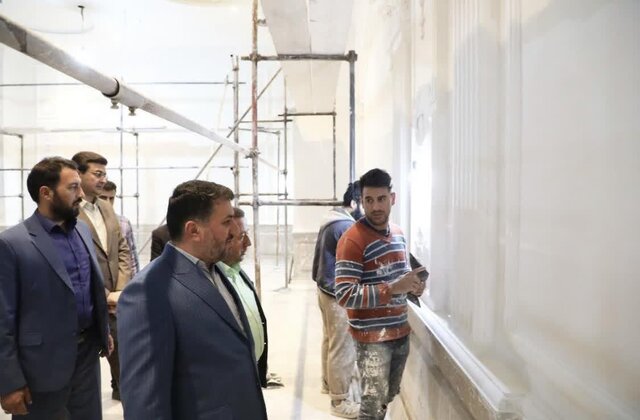 بازدید ۷ ساعته استاندار یزد از طرحهای زیرساختی گردشگری یزد