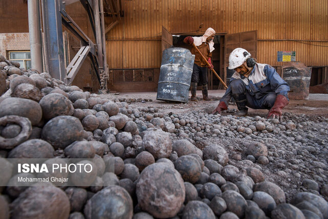 افزایش دستمزد ۲۷ درصدی، مغایر با قانون کار است/ قوانین اشتغال نیازمند بازنگری