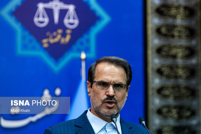شمار محکومان به اعدام در تهران به پنج نفر رسید/ آزادی ۴۲ نفر در زاهدان/ اعلام وضعیت حسین رونقی