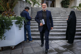  علیرضا زاکانی، شهردار تهران در حاشیه جلسه هیات دولت -  ۲۵ آبان