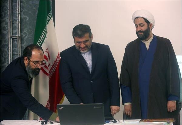 وزیر ارشاد: از آزادی بیان در حوزه فرهنگ دفاع می‌کنیم