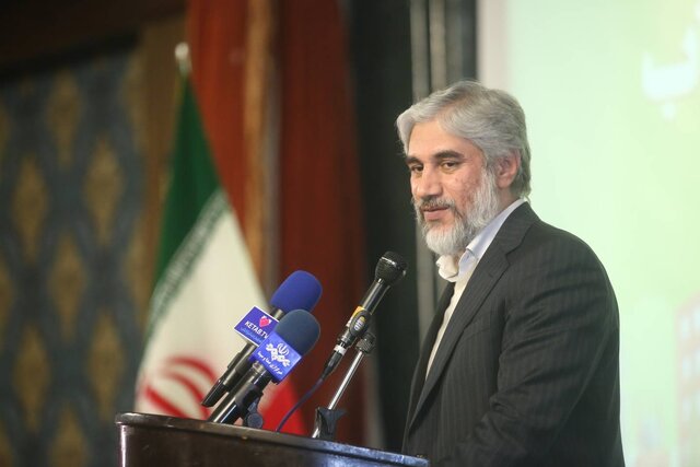 وزیر ارشاد: از آزادی بیان در حوزه فرهنگ دفاع می‌کنیم