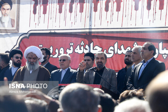 ایذه با دادن چند شهید،‌ خم نمی‌شود / معترضان حق دارند حرفشان را در این کشور بزنند