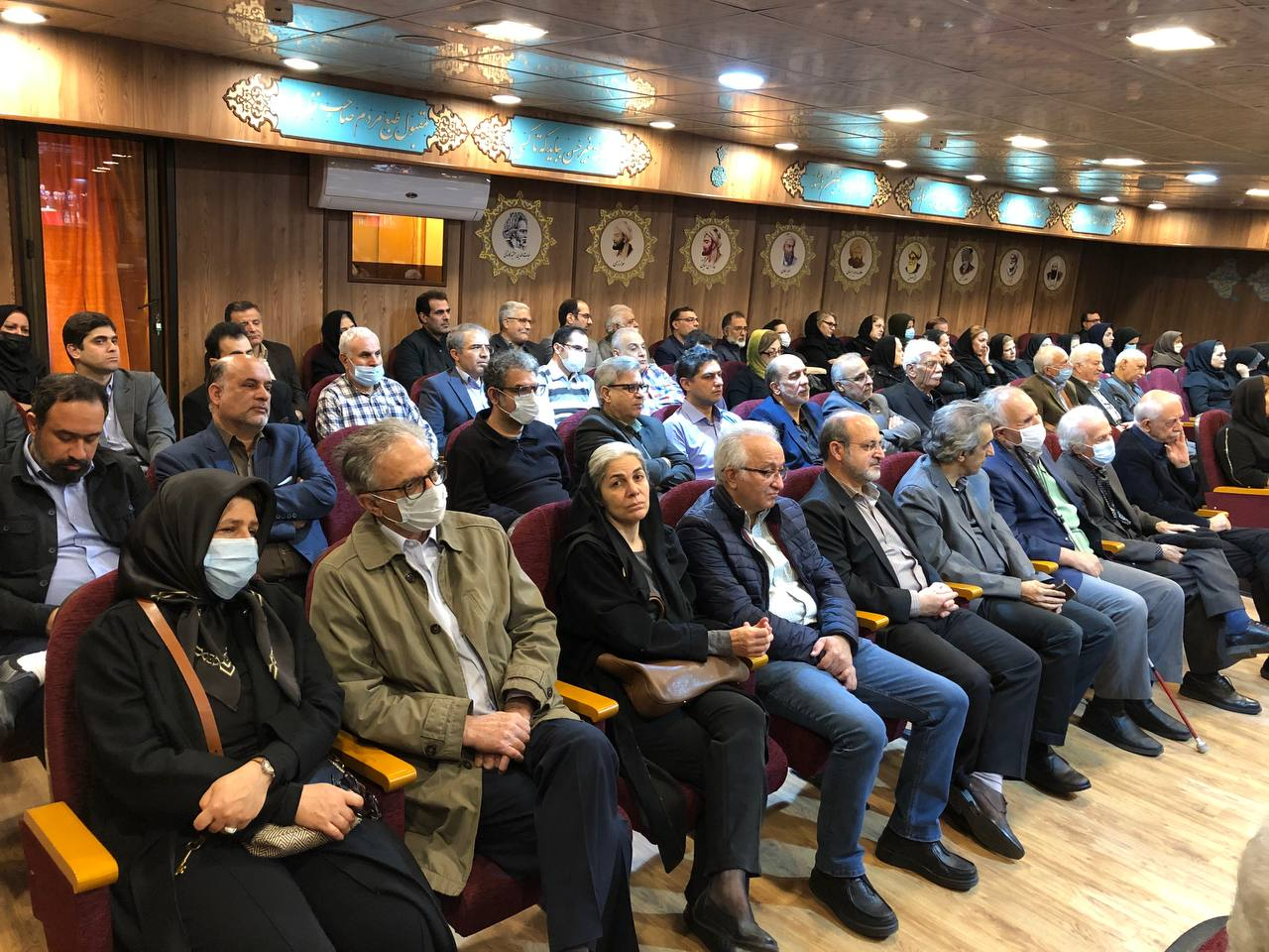 مسئلهای که ناصر تکمیل همایون کمتر به آن توجه کرد