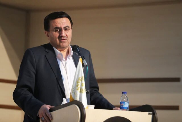 کاهش ۴ درصد نرخ "بیکاری" کرمانشاه/ نباید یک ریال از اعتبارات اشتغالزایی برگشت بخورد