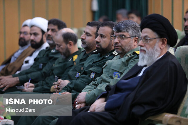 مهمترین وظیفه امروز بسیج در فضای مجازی ارتقای سواد رسانهای است