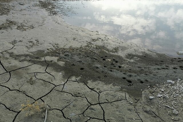 کاهش ارتفاع آب در سد ایلام به روابت تصویر