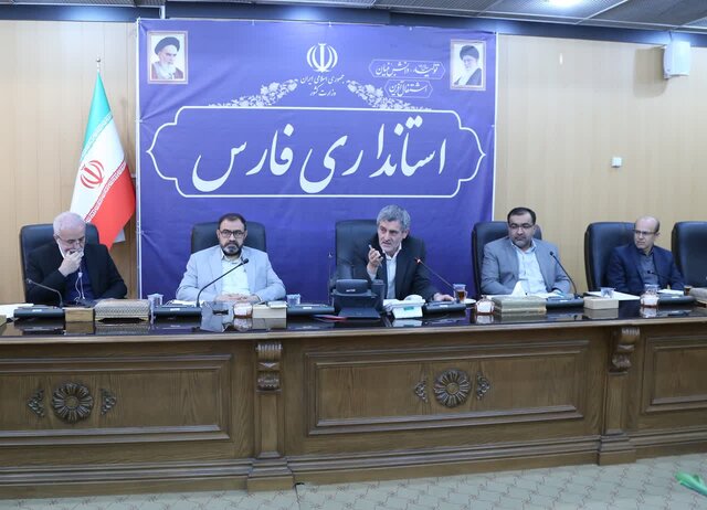 مراکز عرضه مستقیم کالا در فارس راهاندازی میشود مراکز عرضه مستقیم کالا در فارس راهاندازی میشود