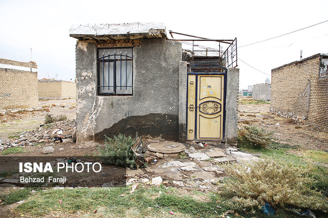 کرناچی؛ غرق در مشکلات