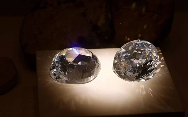 انگلیس چگونه کوه نور را دزدید؟