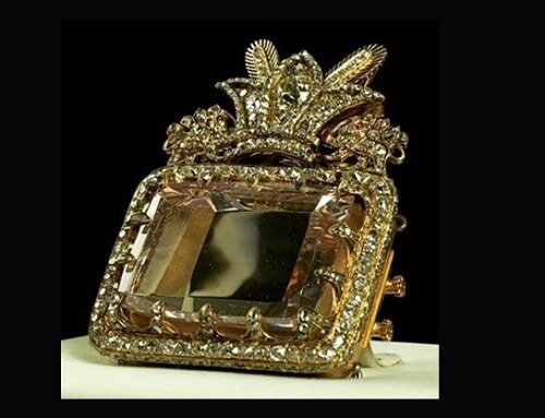 انگلیس چگونه کوه نور را دزدید؟