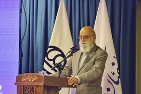 شوراهای شهر امید را در دل مردم زنده می‌کنند