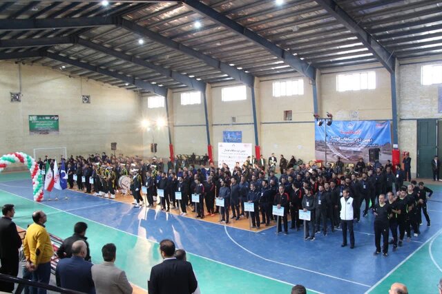 آغاز مسابقات فوتسال کارکنان شرکت تهیه و تولید مواد معدنی ایران در مهریز آغاز مسابقات فوتسال کارکنان شرکت تهیه و تولید مواد معدنی ایران در مهریز