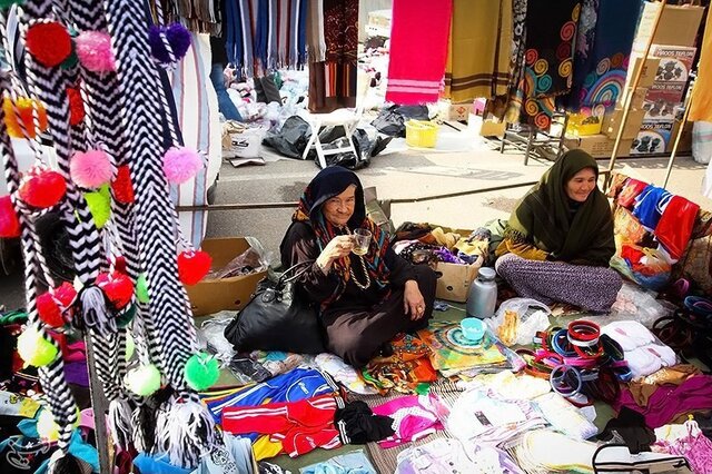 جوانان اینجا از بیکاری به جان پرندهها میافتند!/ما چیزی از کیش کم نداریم اما...