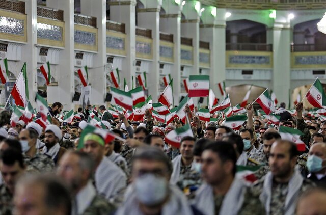 هزاران نفر از بسیجیان با رهبر انقلاب دیدار خواهند کرد هزاران نفر از بسیجیان با رهبر انقلاب دیدار خواهند کرد