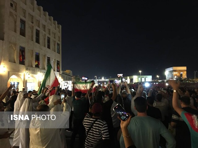 جشن و پایکوبی هواداران ایرانی در مرکز شهر دوحه