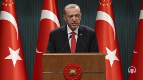 اردوغان: آمریکا 4 تا 5 هزار کامیون سلاح به شمال سوریه فرستاده است 