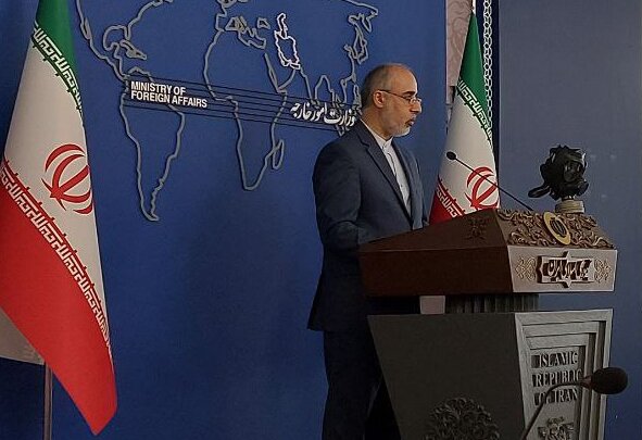 حضور متفاوت سخنگوی وزارت خارجه در جمع خبرنگاران حضور متفاوت سخنگوی وزارت خارجه در جمع خبرنگاران