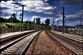 اخذ اعتبارات مطلوب برای ایمن سازی راه آهن شرق