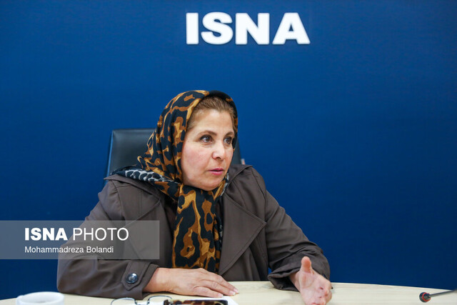 پیشکسوت تنیس زنان ایران: بهجای خاله بازی دنبال تنیس بودم/ این رشته برای بچه پولدارهاست!