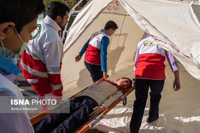 عکس از آرشیو کسب مقام سوم المپیاد ملی "دادرس" توسط دانشآموزان خوزستانی