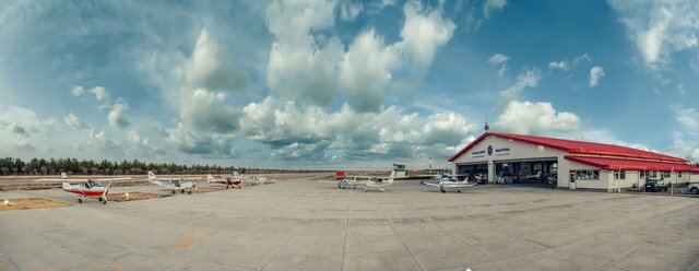 بازدید دانشجویی از فرودگاه گلبهار مشهد بازدید دانشجویی از فرودگاه گلبهار مشهد