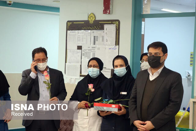 تقدیر از پرستاران توسط استاندار و فرماندار یزد همزمان با روز پرستار
