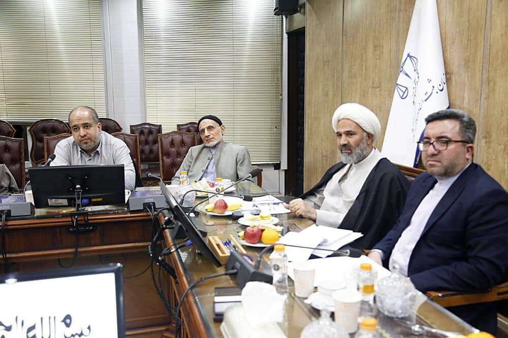 خضریان: بانک اطلاعات دفتر املاک الکترونیک تا ۲ ماه آینده در اختیار وزارت راه قرار داد خضریان: بانک اطلاعات دفتر املاک الکترونیک تا ۲ ماه آینده در اختیار وزارت راه قرار داد