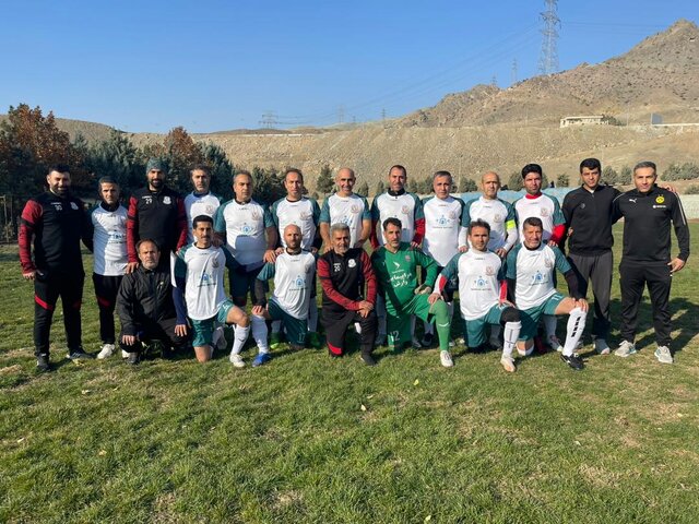 آغاز مسابقات فوتبال پیشکسوتان کارگر کشور در البرز 