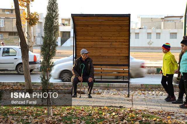 روزگار پاییزی بلوار تاق‌بستان