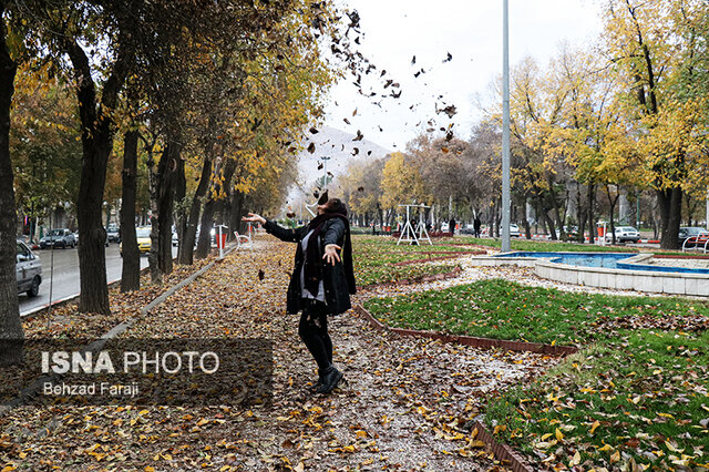روزگار پاییزی بلوار تاقبستان
