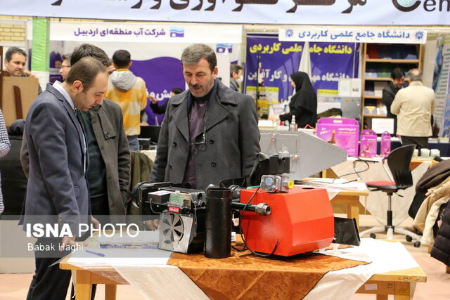 حواشی از دومین روز از سومین نمایشگاه دستاوردهای پژوهش فناوری و فن بازار استان اردبیل