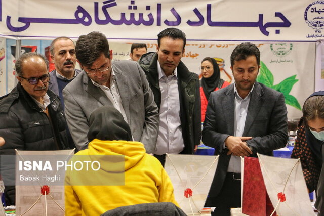 حواشی از دومین روز از سومین نمایشگاه دستاوردهای پژوهش فناوری و فن بازار استان اردبیل