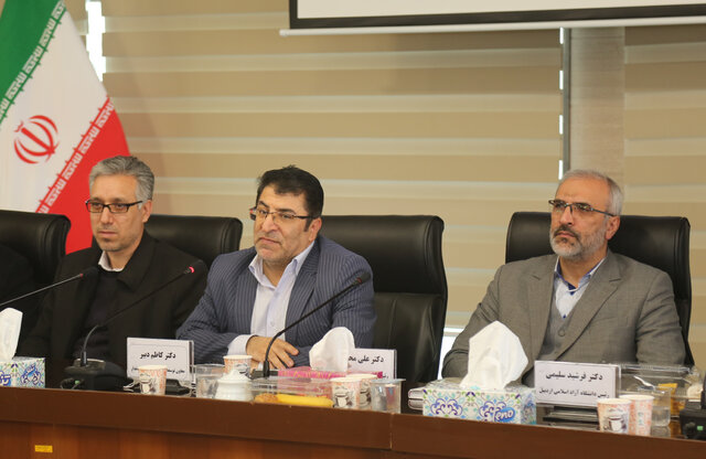 تولید ثروت نیازمند پژوهش است