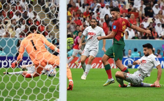 قابهای ماندگار روز هفدهم جام جهانی؛ نگاهها به سمت رونالدو!