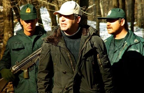 حاتمیکیا در پشت صحنه فیلم «به رنگ ارغوان» یک عاشقانه سیاسی از «حاتمیکیا»/ «به هنرمندان اعتماد کنید»