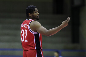 هفته دوازدهم لیگ برتر بسکتبال آقایان، ذوب آهن اصفهان - شهرداری گرگان