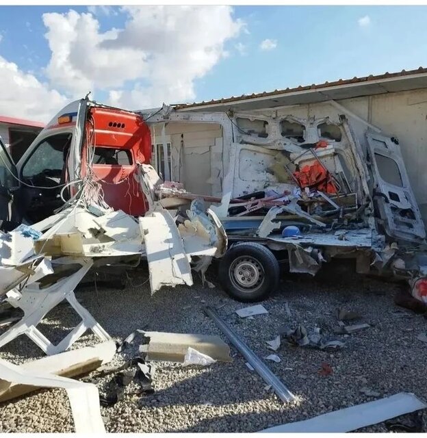 آمبولانس پتروشیمی گچساران منفجر شد/فوت یکی از پرسنل درمانی