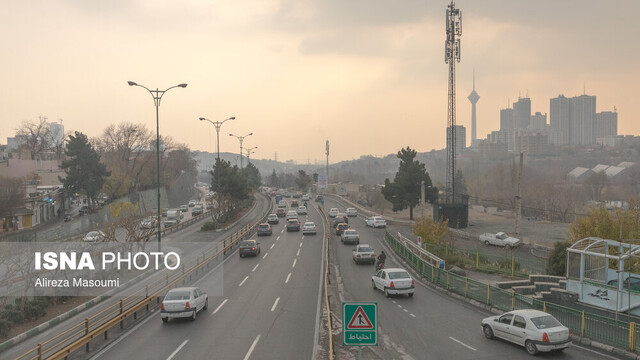 کیفیت هوای پایتخت در ۲۱ ایستگاه در وضعیت «آلوده» کیفیت هوای پایتخت در ۲۱ ایستگاه در وضعیت «آلوده»