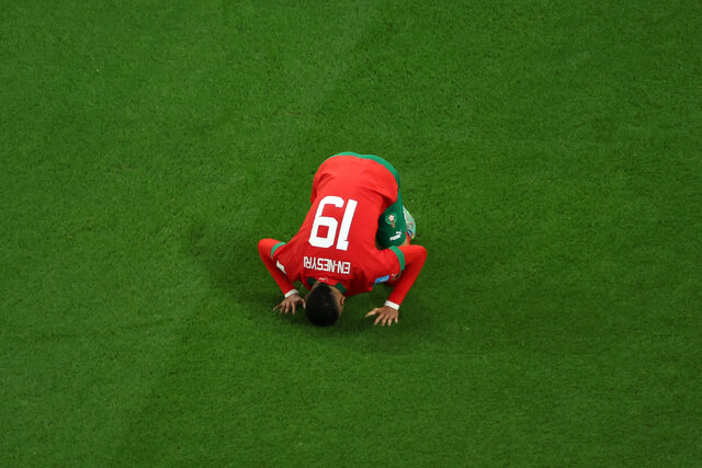 قابهای منتخب روز بیستم جام جهانی؛ سجده غولکش!