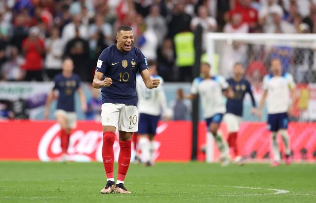 امباپه، واکر را کباب کرد