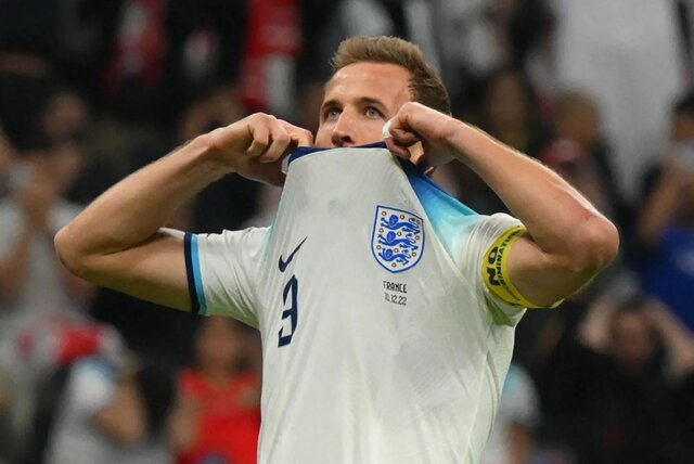 قابهای منتخب روز بیستم جام جهانی؛ سجده غولکش!