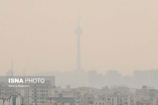 تداوم وضعیت «قرمز» کیفیت هوای تهران تداوم وضعیت «قرمز» کیفیت هوای تهران