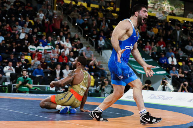 سوادکوهی روی سکو نیامد و دیسکالیفه شد/ احتمال حذف برنده جردن باروز از تیم ملی سوادکوهی روی سکو نیامد و دیسکالیفه شد/ احتمال حذف برنده جردن باروز از تیم ملی