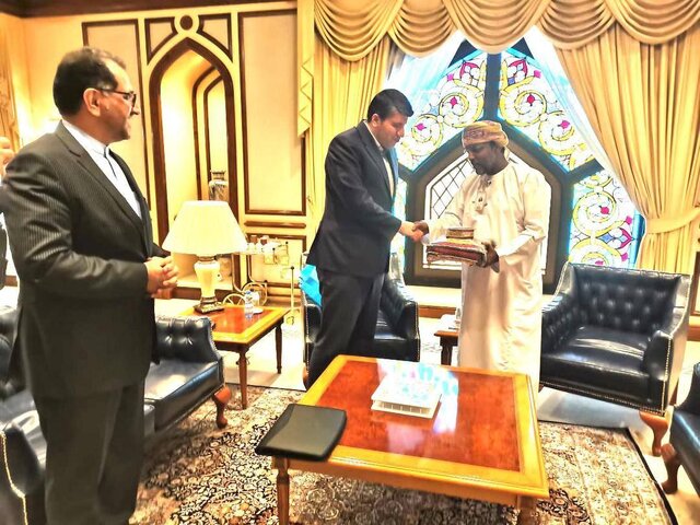 رایزنی مقامات بانک مرکزی ایران با مقامات عمان