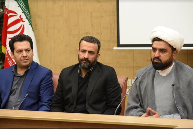 ورزش به دلیل تداخل با موضوعات غیرورزشی دچار انحراف شده است